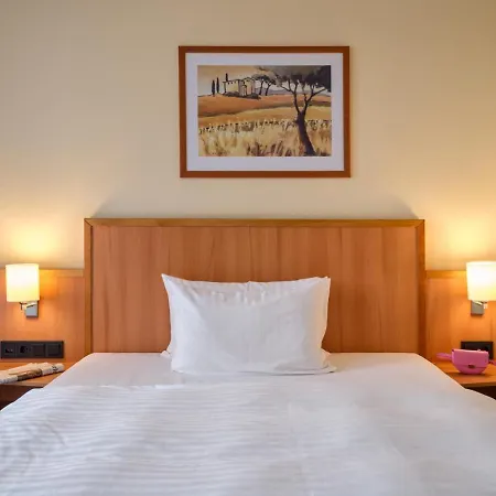Intercityhotel Hotel BRE