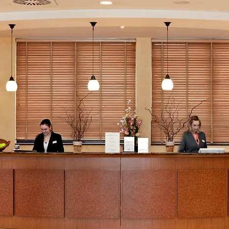 Intercityhotel Szálloda Brémai repülőtér