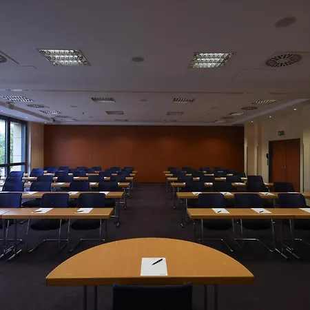 Szálloda Intercityhotel 4*