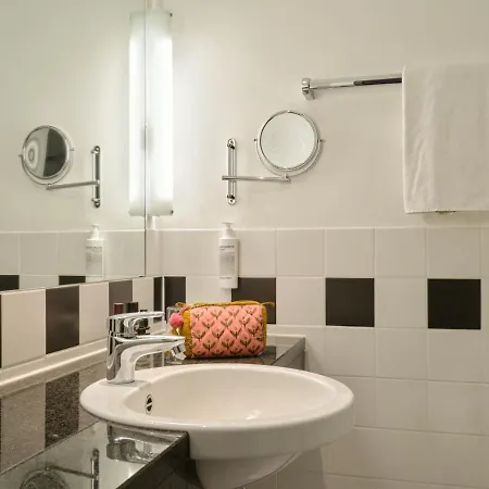Szálloda Intercityhotel 4*