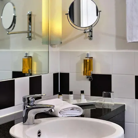 Intercityhotel Szálloda Brémai repülőtér