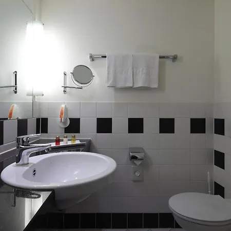 Intercityhotel Szálloda Brémai repülőtér